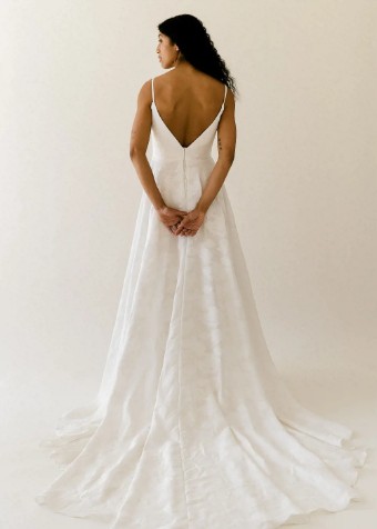 Truvelle Bridal Calista (Version 2) #1 thumbnail