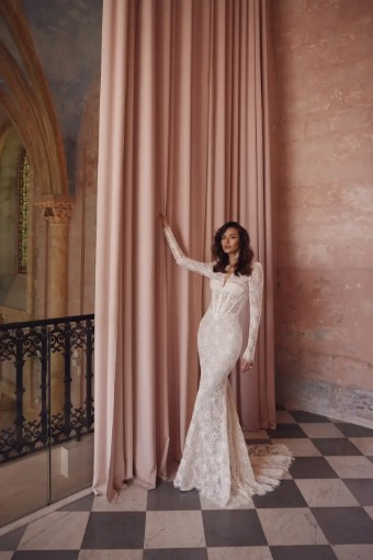 Pnina Tornai 15087 #0 thumbnail
