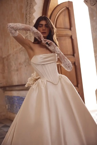 Pnina Tornai 15092 #3 thumbnail