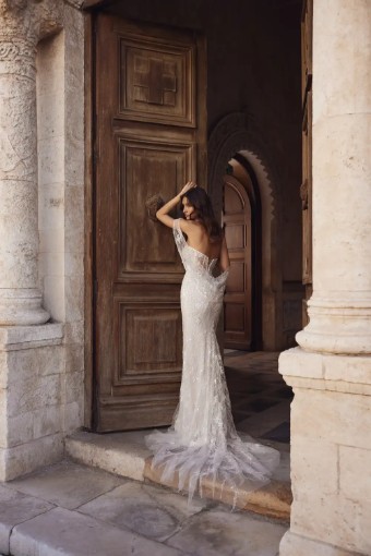 Pnina Tornai 15106 #1 thumbnail