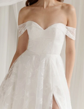 Truvelle Bridal Danielle #1 thumbnail