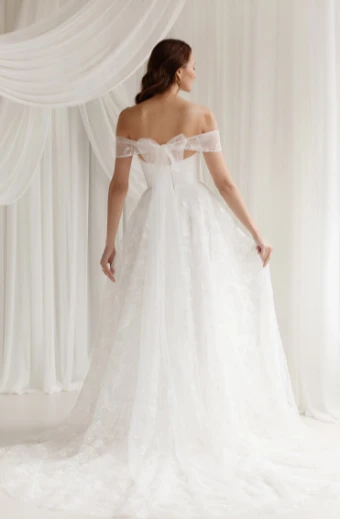 Truvelle Bridal Danielle #2 thumbnail