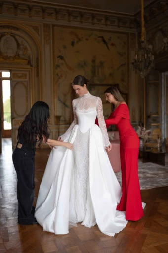 Lee Petra Grebenau Crown #3 thumbnail