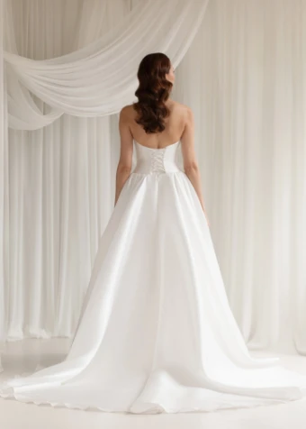 Truvelle Bridal Leah #4 thumbnail