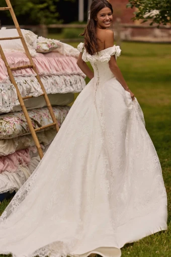 Milla by Lorenzo Rossi Corvelle #3 thumbnail