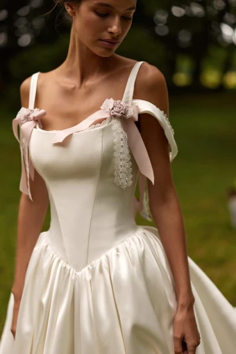 Milla by Lorenzo Rossi Elvaya #1 thumbnail