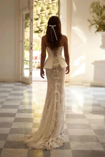 Milla by Lorenzo Rossi Joley #4 thumbnail