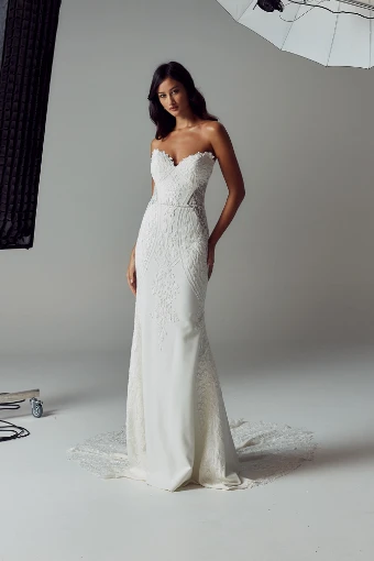 Evie Young Janie #1 thumbnail