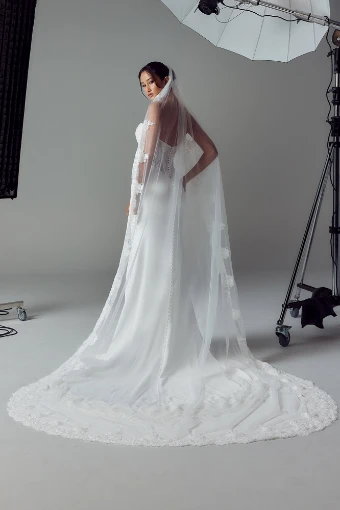 Evie Young Lolita #4 thumbnail