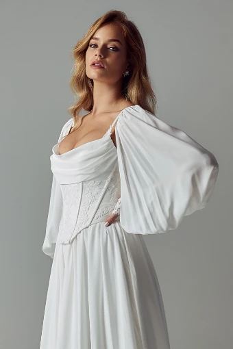 Evie Young Ophelia #4 thumbnail