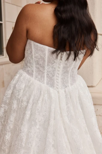 Evie Young Rhonda #6 thumbnail