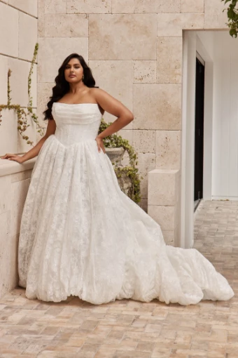 Evie Young Rhonda #0 thumbnail