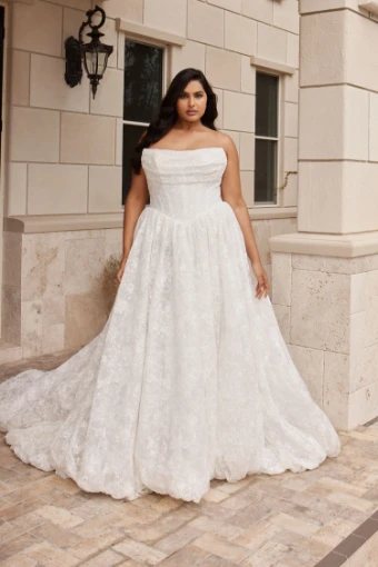 Evie Young Rhonda #3 thumbnail