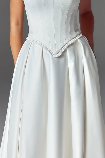 Evie Young TIffany #4 thumbnail