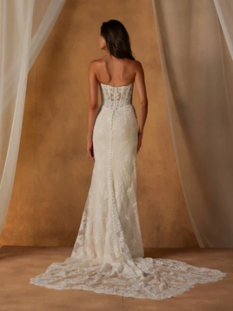 Madi Lane Style #Napier #6 thumbnail