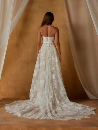 Madi Lane Style #Nava #6 thumbnail