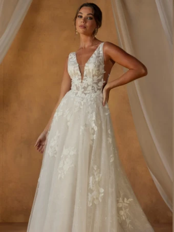 Madi Lane Style #Neely #1 thumbnail