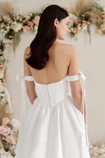 Truvelle Bridal Dahlia #5 thumbnail