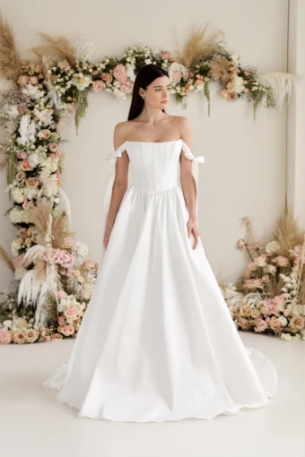 Truvelle Bridal Dahlia #2 thumbnail