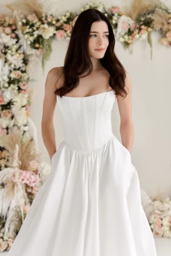 Truvelle Bridal Dahlia #1 thumbnail