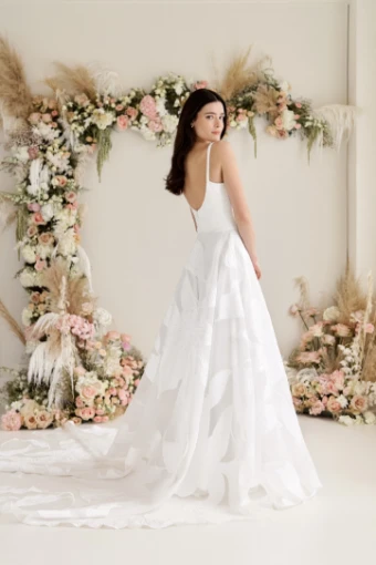 Truvelle Bridal Iris #3 thumbnail