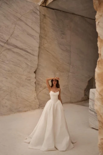 Milla Nova: ATELIER Jackie #1 thumbnail