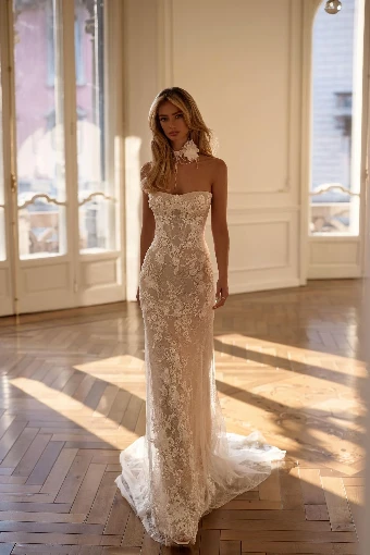 White & Lace Diorenna #3 thumbnail
